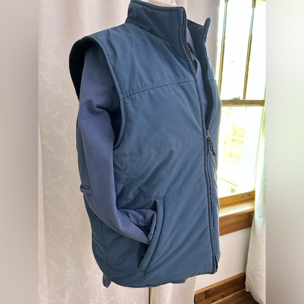 Ariat down filled vest with fleece lining, M, blue